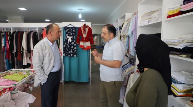 BAŞKAN’DAN DOSTELİ'NE KIYAFET BAĞIŞI