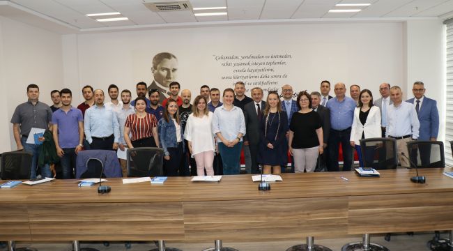 MANİSA'DA SAVUNMA SANAYİNE YÖN VERECEK İŞLETMELERE SERTİFİKA