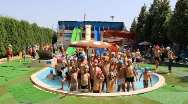 ÖĞRENCİLERİN KARNE HEDİYESİ AQUAPARK BİLETİ