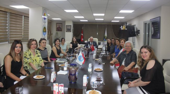 KADIN GİRİŞİMCİLER'DEN TUTSO'YA ZİYARET