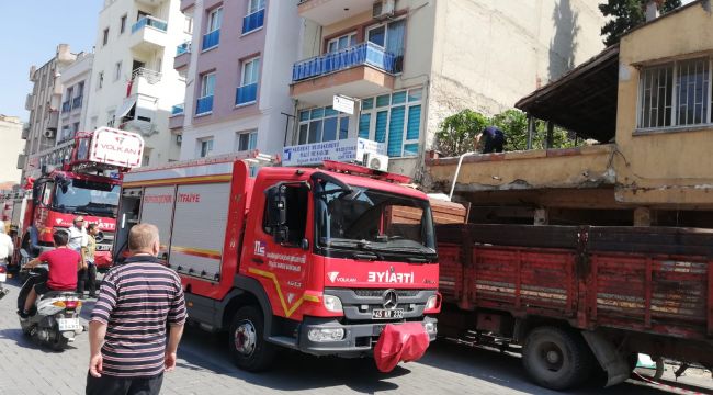 TADİLAT YAPILAN BİNA'DA YANGIN