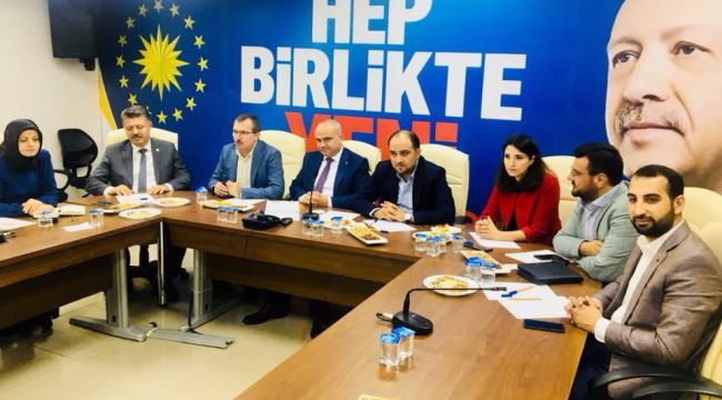 AK PARTİ İL BAŞKANLIĞINDA İSTİŞARE TOPLANTISI