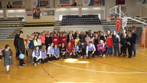 TURGUTLU'NUN ARTIK ENGELLİ BASKETBOL TAKIMI VAR