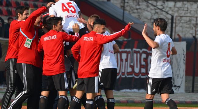 TURGUTLUSPOR DEVREYİ GALİBİYETLE KAPATTI