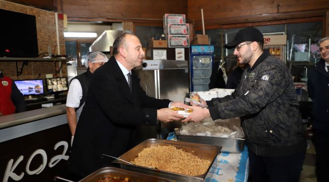 ÖĞRENCİLERE YEMEK DESTEĞİ DEVAM EDİYOR