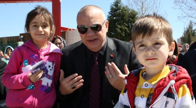 BAŞKAN ERGÜN MANİSALILARIN KANDİLİNİ KUTLADI