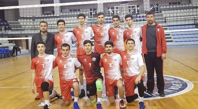 GENÇ ERKEKLER VOLEYBOLDA MANİSA ŞAMPİYONU