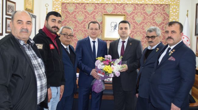 KAYMAKAM YILMAZ'A ANLAMLI ZİYARET