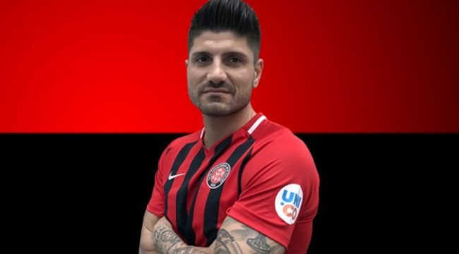 BARIŞ ÖZBEK TURGUTLUSPOR’A YAKIN