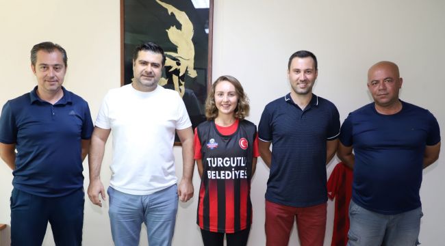 CEREN KANCAOĞLU TURGUTLU BELEDİYESPOR’DA 