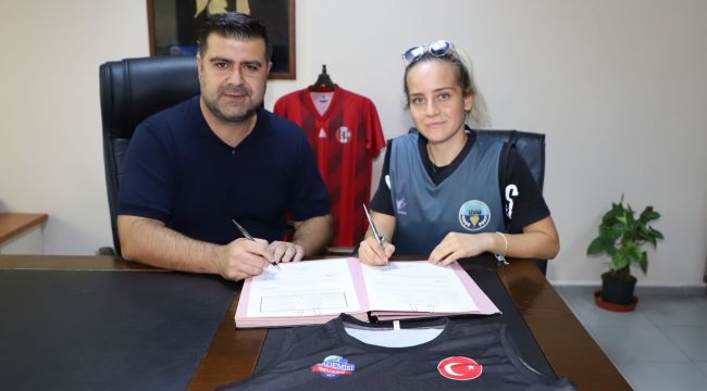 BELEDİYESPOR’UN SON TRANSFERİ GAMZE SENA DÜLEGÖZ OLDU