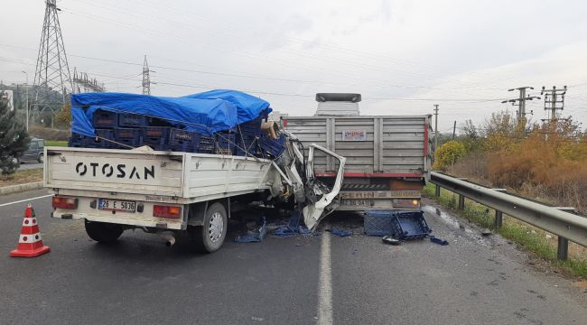 TIR'A ARKADAN ÇARPTI 1 YARALI