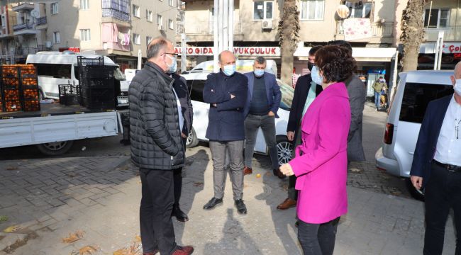 TURGUTLULU İŞÇİLER İÇİN KAPALI BEKLEME DURAKLARI YAPILIYOR