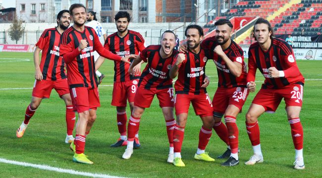 TURGUTLUSPOR’A YAN BAKILMIYOR