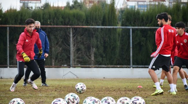 TURGUTLUSPOR TARİHİ MAÇA ÇIKACAK