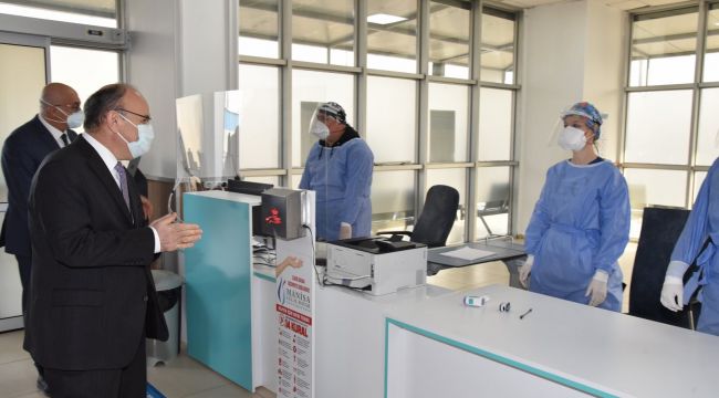 VALİ KARADENİZ COVİD-19 TRİAJ ALANI AÇILIŞINA KATILDI