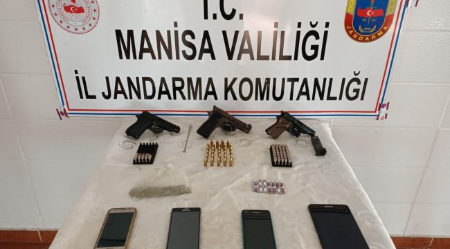 JANDARMA'DAN OPERASYON 2 KİŞİ GÖZALTINA ALINDI