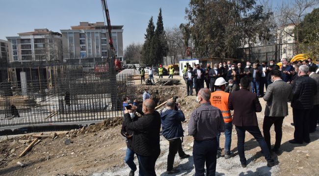 OKULUN TEMELİNİ ESKİ MEZUNLAR ATTI