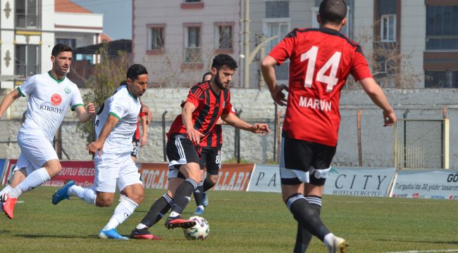 TURGUTLUSPOR 83'DE 1 PUANI KURTARDI
