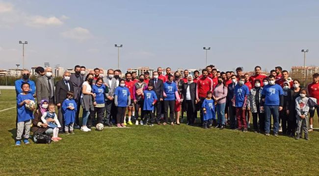 TURGUTLUSPOR OTİZMLİ ÇOCUKLARI KONUK ETTİ