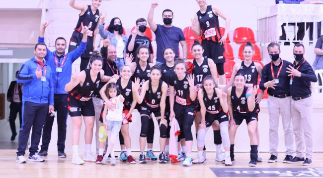 KIZLAR 5’TE 5 PEŞİNDE