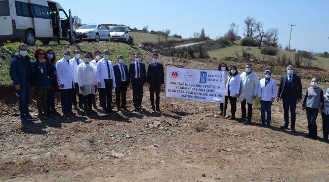 VEFAT EDEN SAĞLIK ÇALIŞANLARINA İTHAFEN AĞAÇ DİKİMİ YAPILDI