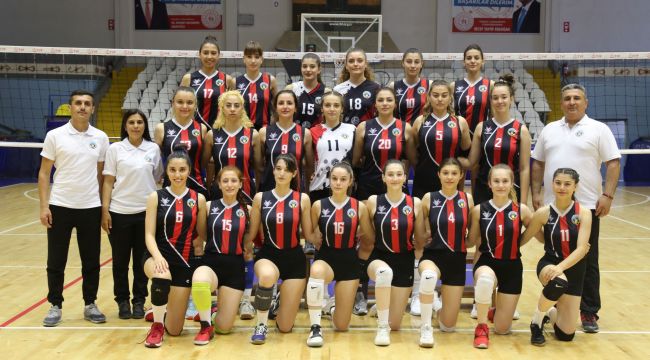 KADIN VOLEYBOL TAKIMI İLK KEZ 2. LİGDE