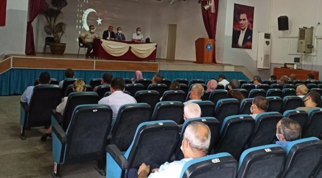 KAYMAKAM YILMAZ OKUL MÜDÜRLERİYLE GÖRÜŞTÜ