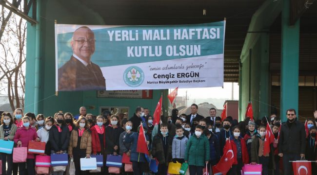 TURGUTLU’DA YERLİ MALI HAFTASI ŞÖLENİ