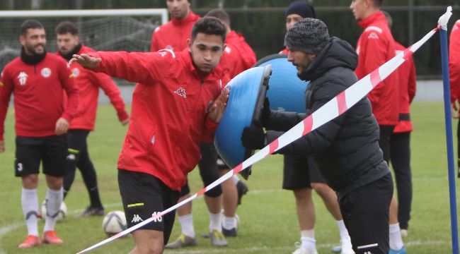 TURGUTLUSPOR’DA U19’DAN A TAKIMA TAKVİYE