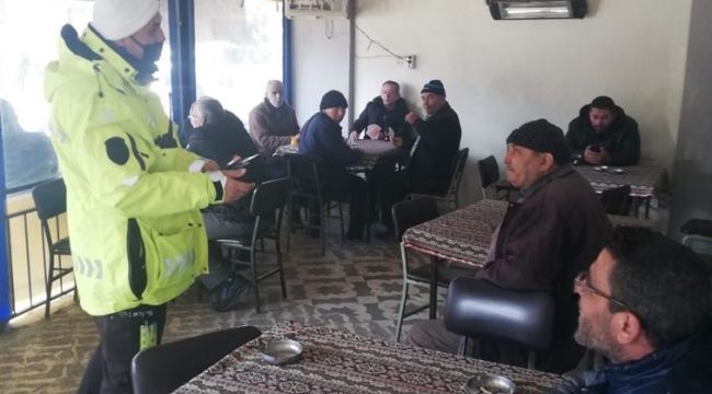 TURGUTLU'DA VATANDAŞLAR TRAFİK KONUSUNDA BİLGİLENDİRİLİYOR