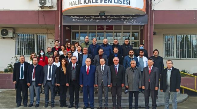 TURGUTLU HALİL KALE FEN LİSESİ’NE TEBRİK ZİYARETİ