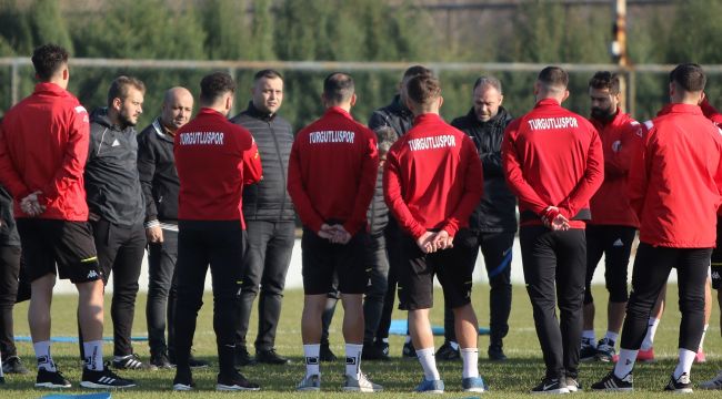 TURGUTLUSPOR İKİNCİ YARI HAZIRLIKLARINA BAŞLADI