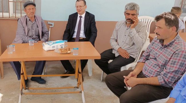 İKİZLERİNİ KAYBEDEN GENÇTÜRK AİLESİNE KAYMAKAM YILMAZ’DAN TAZİYE ZİYARETİ