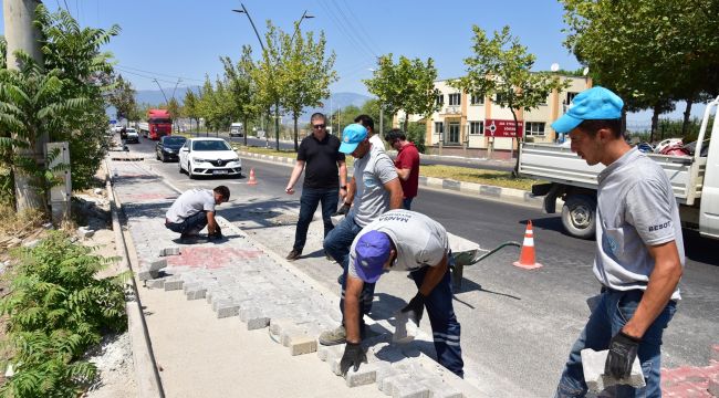 ESKİ MANİSA YOLU'NDA KALDIRIM DÜZENLEMESİ