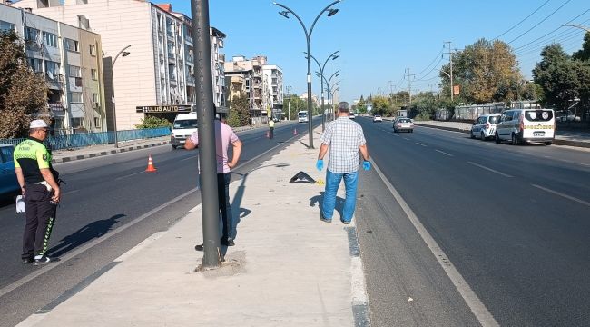 14 yaşındaki çocuk karşıya geçmek isterken yaşamını yitirdi