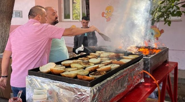 Çatalköprü’de ‘Burger ve Yağsız Patates Kızartması Etkinliği’ yapıldı