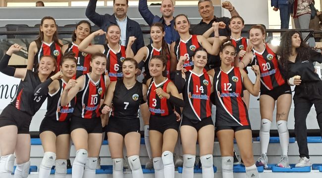 Belediyespor voleybolda kazandı basketbol ’da kaybetti