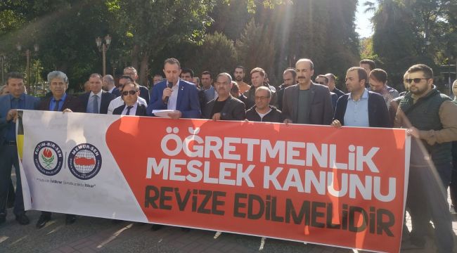 Eğitim Bir-Sen'den Turgutlu'da eylem