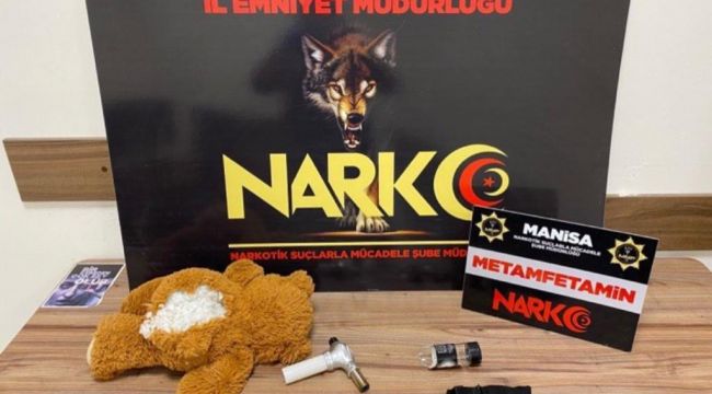 Oyuncak ayının içine uyuşturucu saklamışlar