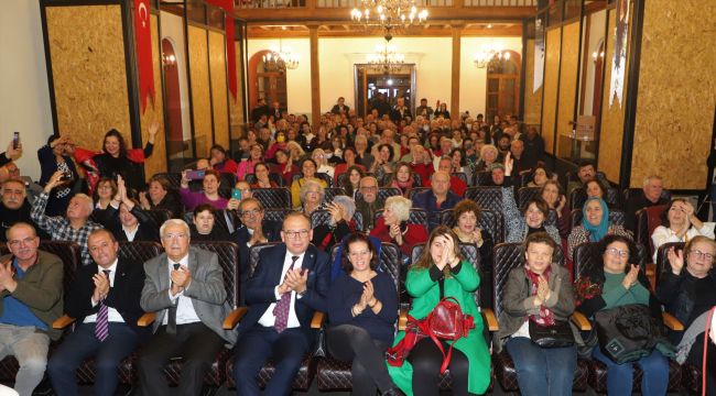 Nazım Hikmet 121’inci doğum gününde Turgutlu’da anıldı