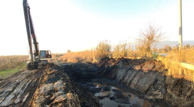 Urganlı’da dere temizlik çalışması tamamlandı