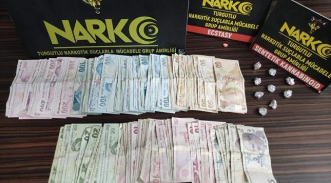 Turgutlu’da bir eve uyuşturucu baskını