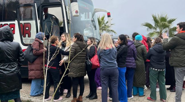 Turgutlu’dan gönüllü sağlık personelleri deprem bölgesine hareket etti