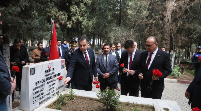 Çanakkale Zaferi ve tüm Şehitler Turgutlu’da anıldı