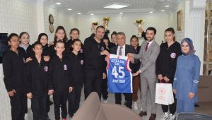 Efeler Spor Kulübünden Başkan Alhan’a ziyaret