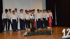 Turgutlu'da İstiklal Marşı'nın kabulü ve Mehmet Akif Ersoy'u anma programı düzenlendi