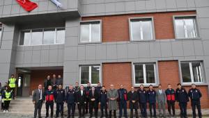 Başkan Ergün, Kırkağaç’ta Yeni İtfaiye Amirliğini Ziyaret Etti