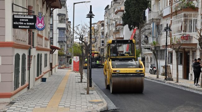 Erler Caddesi'ne Sıcak Asfalt Atılıyor