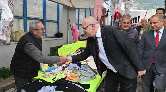 Kırkağaçlı Pazarcılar Başkan Ergün’ü Bağrına Bastı